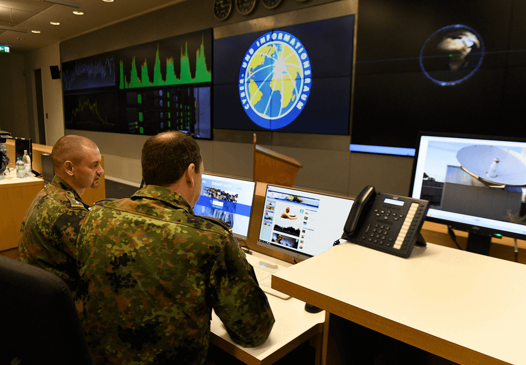 Army Command Center & Crisis Room