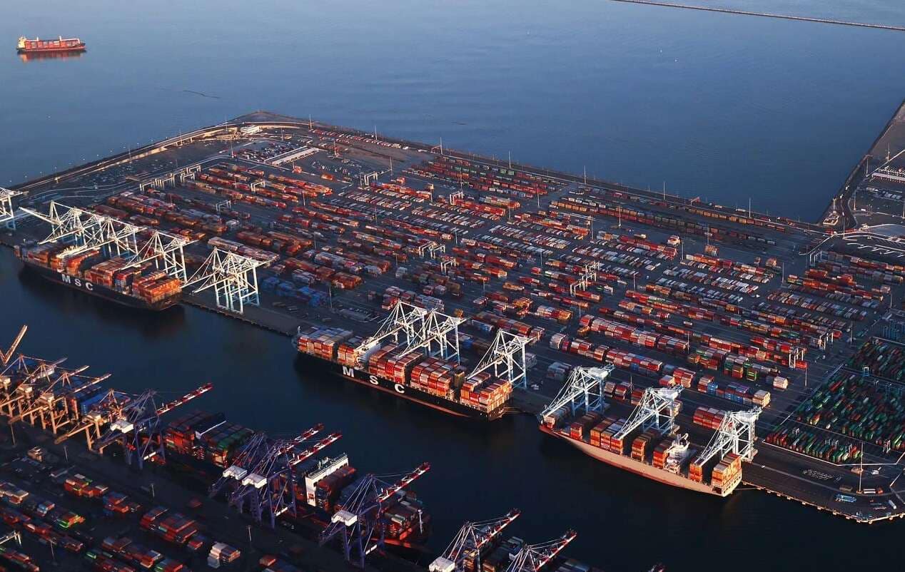 POLA-Port
